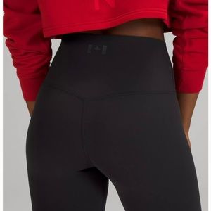 NWT - Lululemon Align™ High-Rise Pant 28"